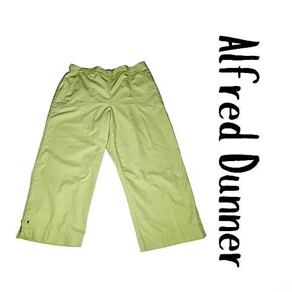 NWT! Alfred Dunner Key Largo Kiwi Flat Front Cotton Capri Pants Women’s Size 12 - Picture 1 of 14